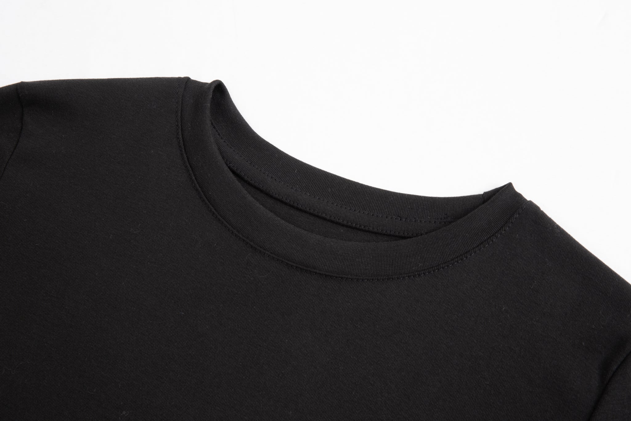 The Refined TENCEL™ Crewneck Long Sleeve