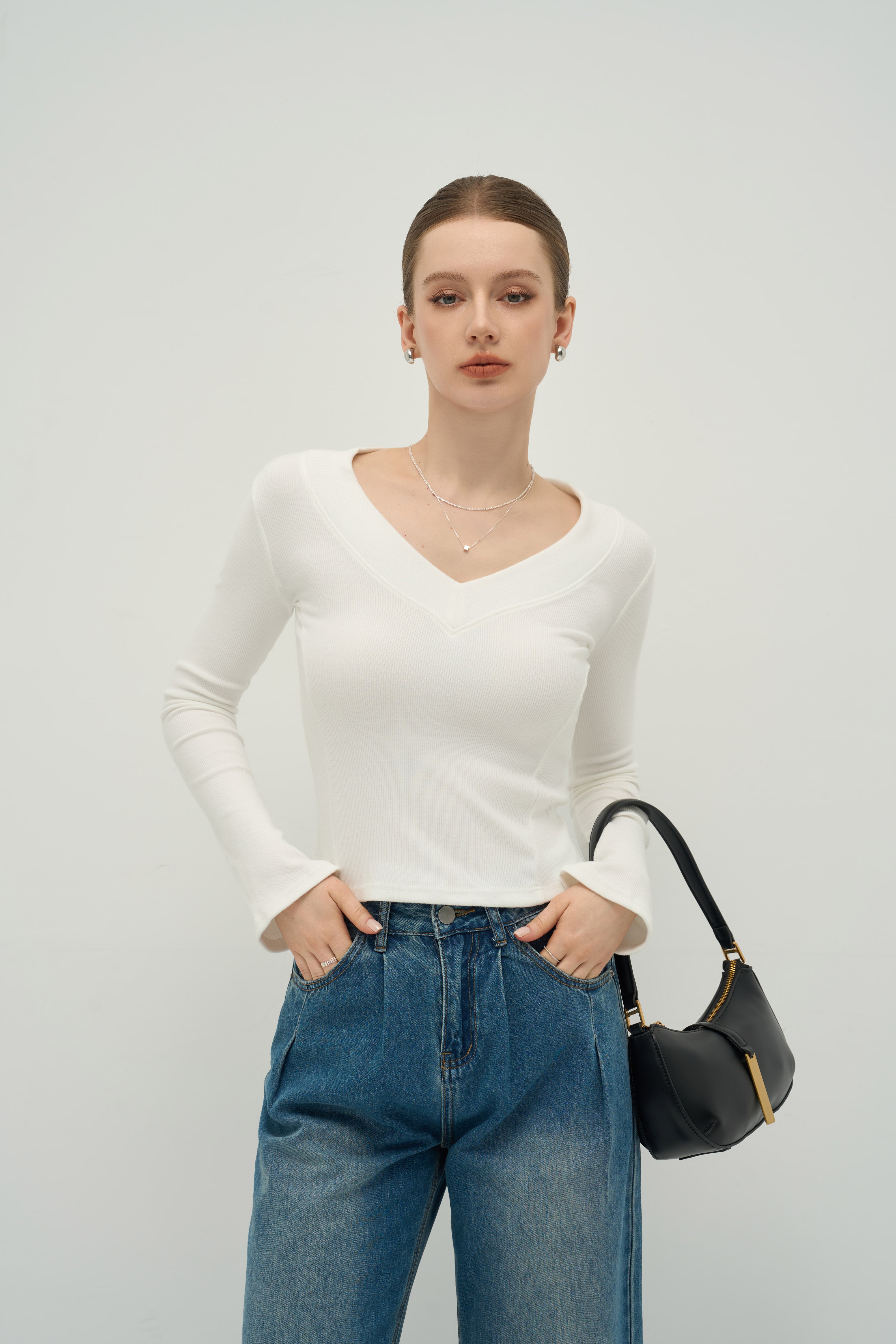 Contour V-Neck Long Sleeve Top