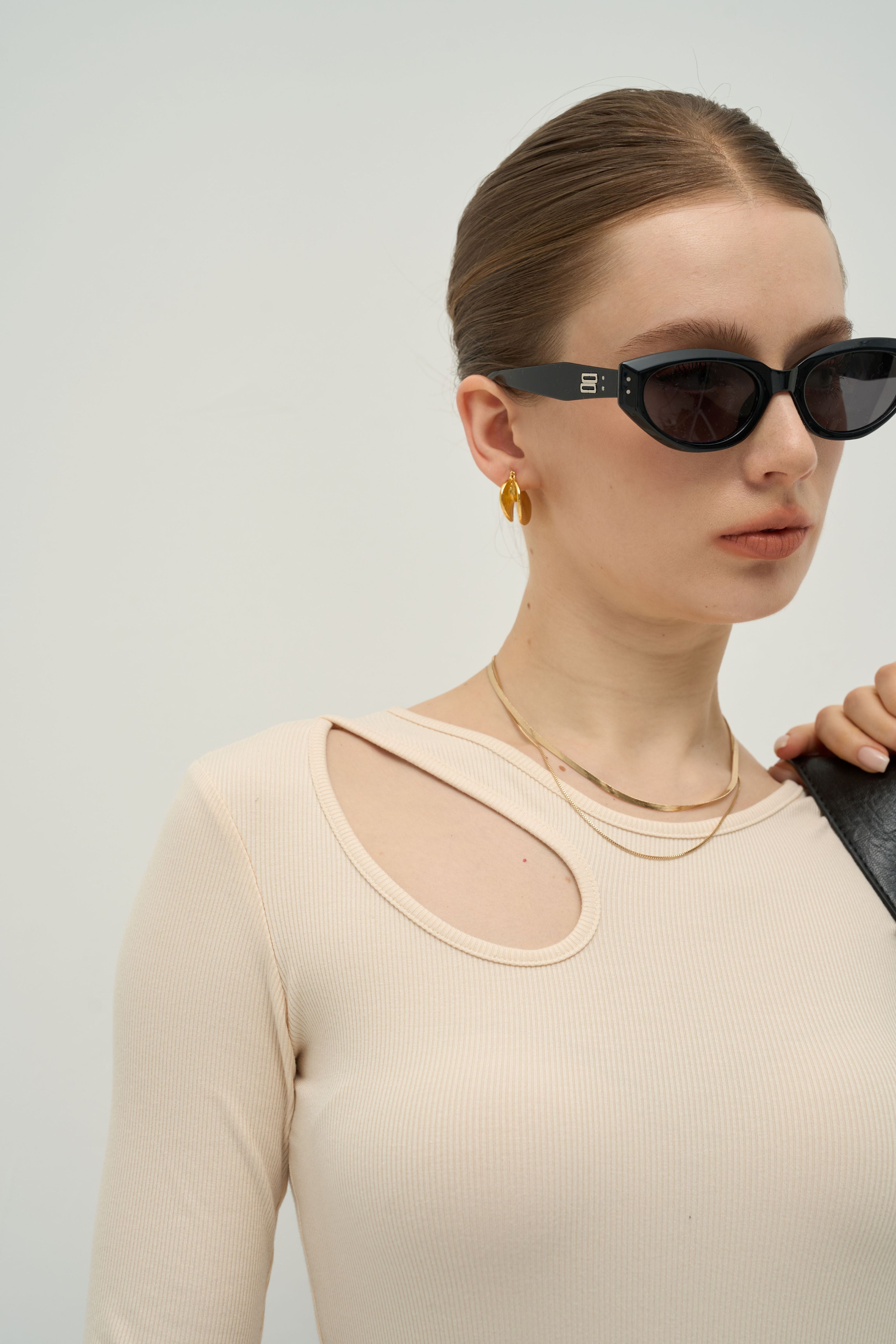 The Contour Cutout Long Sleeve | Merra Muse
