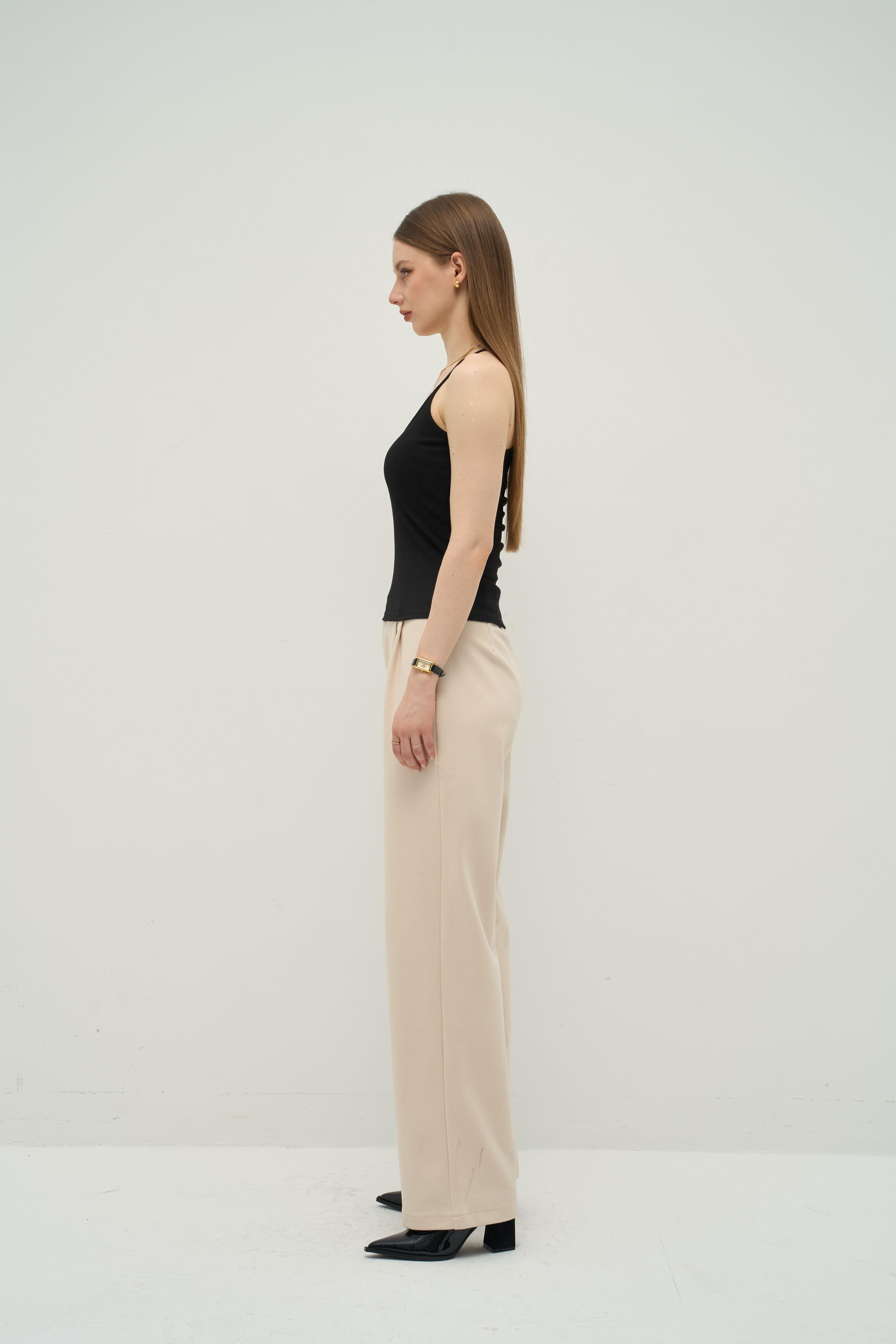 Ribbed Padded Camisole-Contoured back