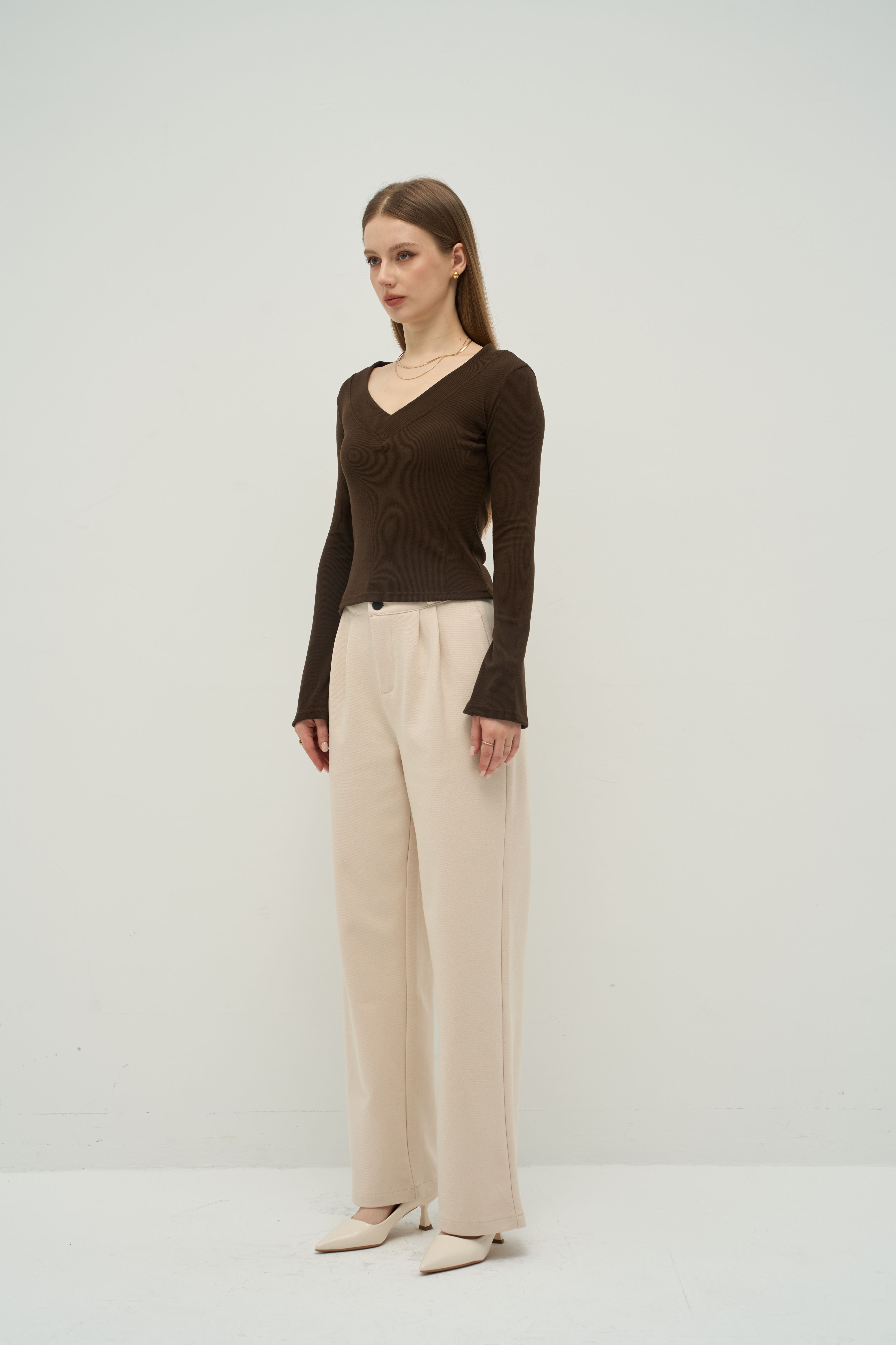 Contour V-Neck Long Sleeve Top